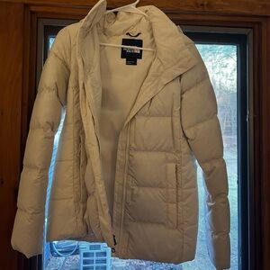 Women’s North Face Puffer Jacket